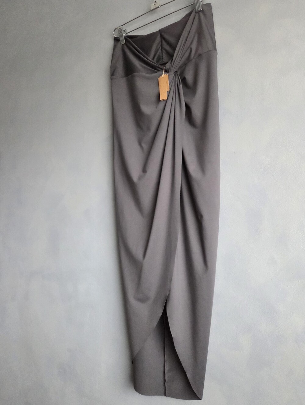 SKIMS WOMENS GUNMETAL SIGNATURE LONG SARONG, US, M